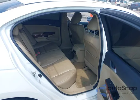 2012 Honda Accord 2.4 Ex-L from USA, damaged, VIN 1HGCP2F88CA064014